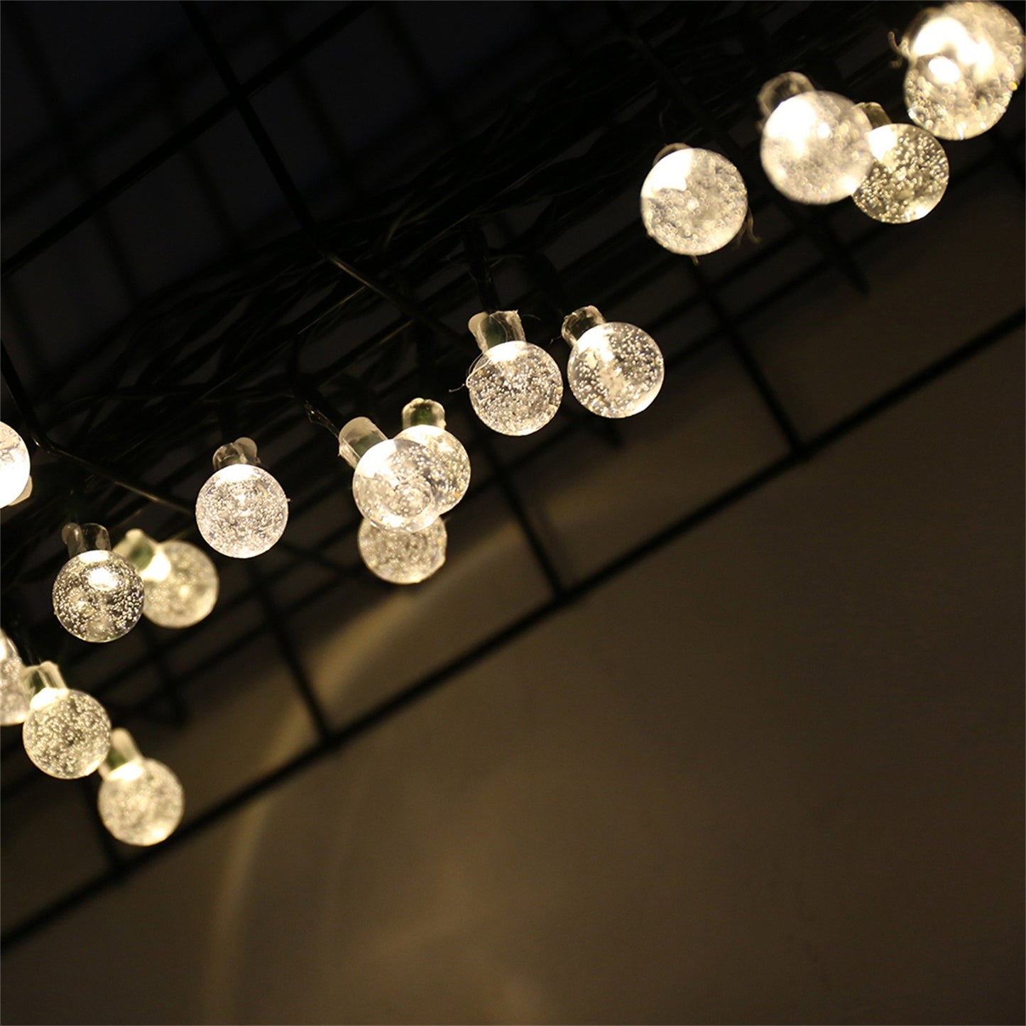 TwinkleGlow™ LED Bubble Ball Lights – Solar-Powered Magic for Your Garden Evenings